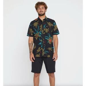 Volcom Island Time Short Sleeve Shirt- Black Conbo Men’s S NWT